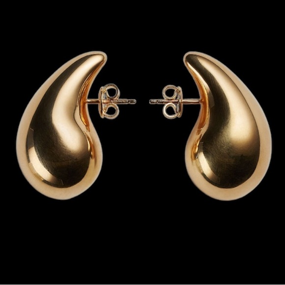 Vintage Jewelry - Vintage 18K gold plated  chunky Dome drop earrings
